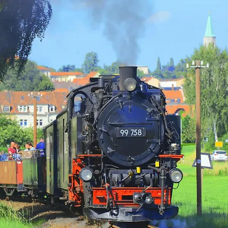 Mountain Idyll Apartment *